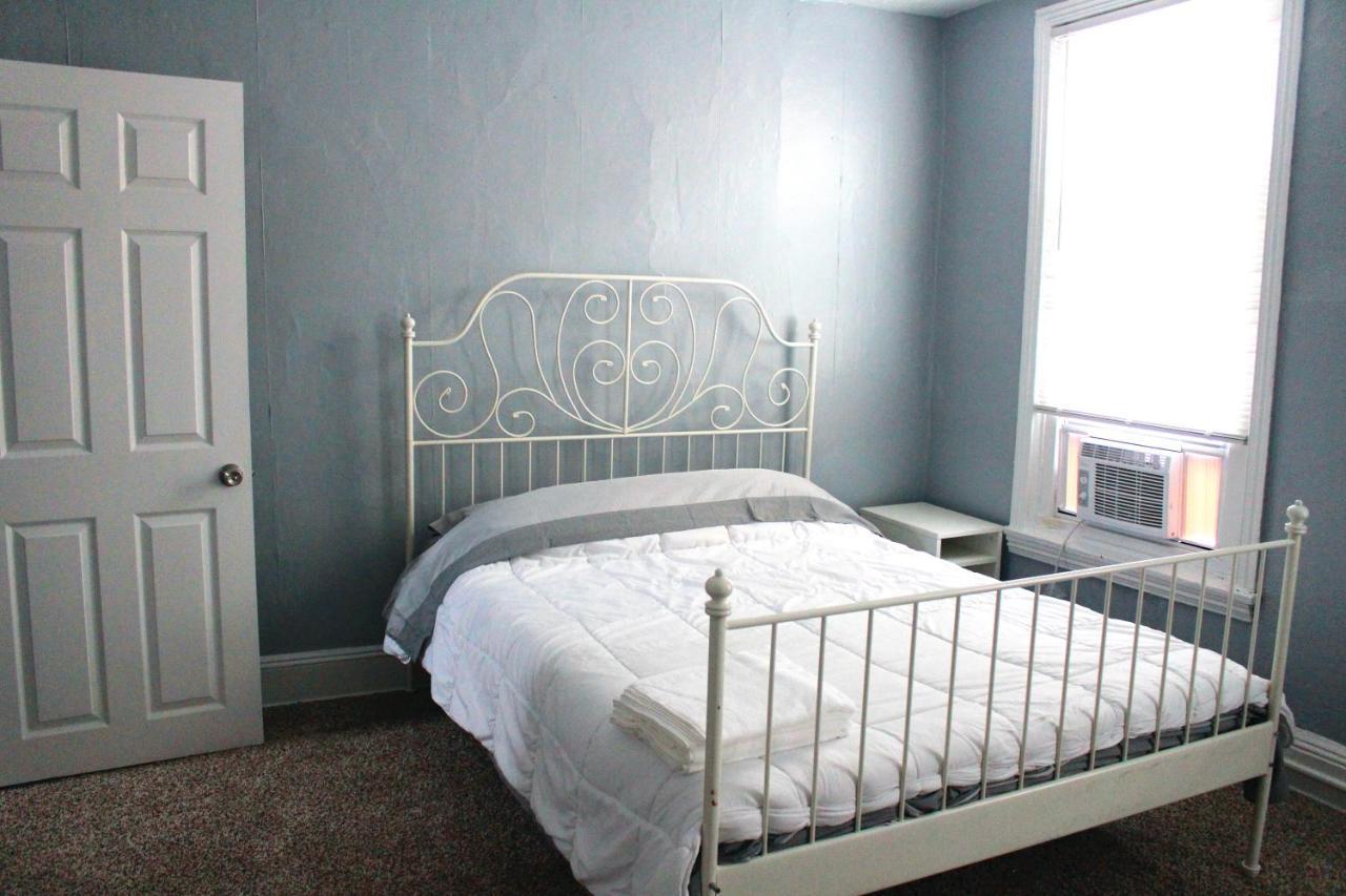 Clover 2900 - Apartment And Rooms With Private Bathroom Near Washington Ave South Philly フィラデルフィア エクステリア 写真