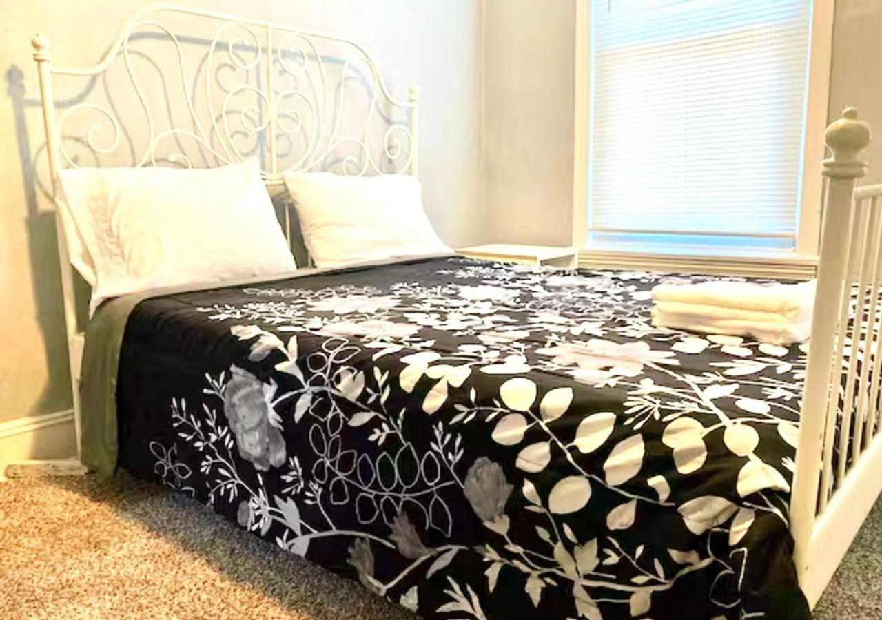 Clover 2900 - Apartment And Rooms With Private Bathroom Near Washington Ave South Philly フィラデルフィア エクステリア 写真