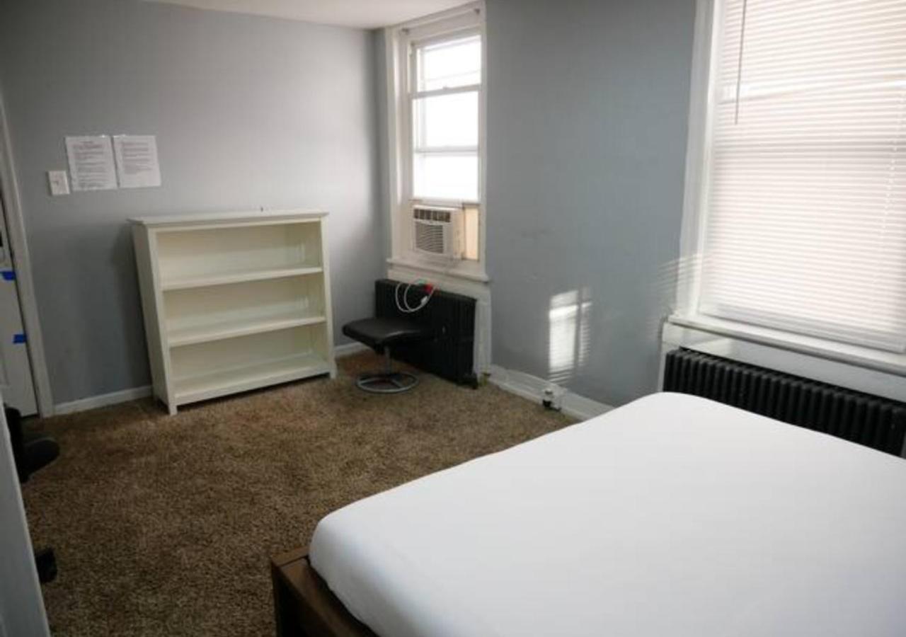 Clover 2900 - Apartment And Rooms With Private Bathroom Near Washington Ave South Philly フィラデルフィア エクステリア 写真
