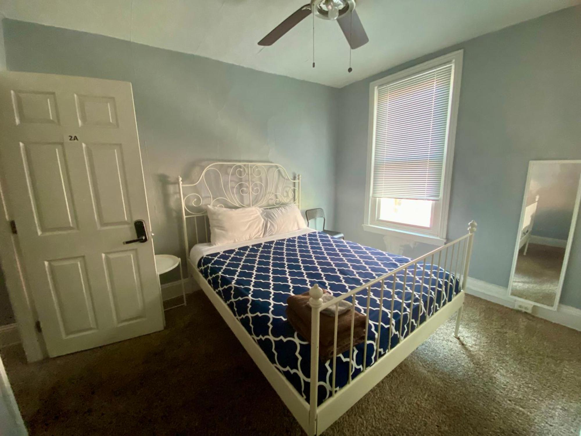 Clover 2900 - Apartment And Rooms With Private Bathroom Near Washington Ave South Philly フィラデルフィア エクステリア 写真