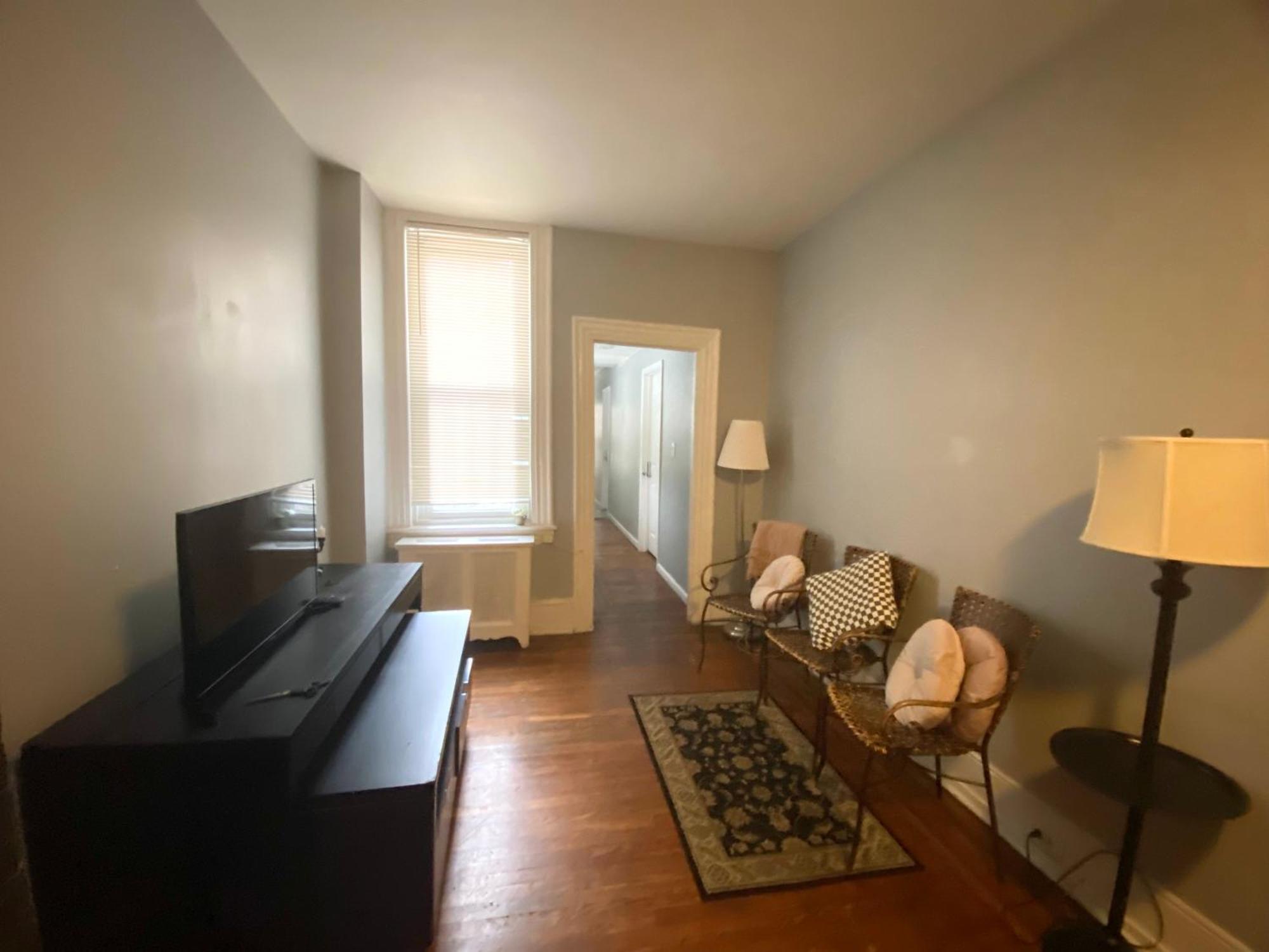 Clover 2900 - Apartment And Rooms With Private Bathroom Near Washington Ave South Philly フィラデルフィア エクステリア 写真