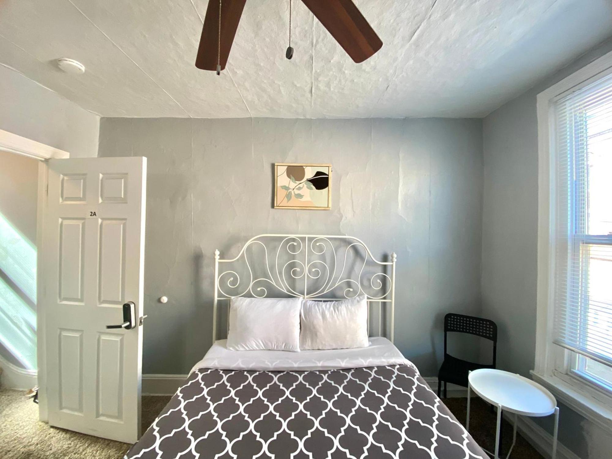 Clover 2900 - Apartment And Rooms With Private Bathroom Near Washington Ave South Philly フィラデルフィア エクステリア 写真